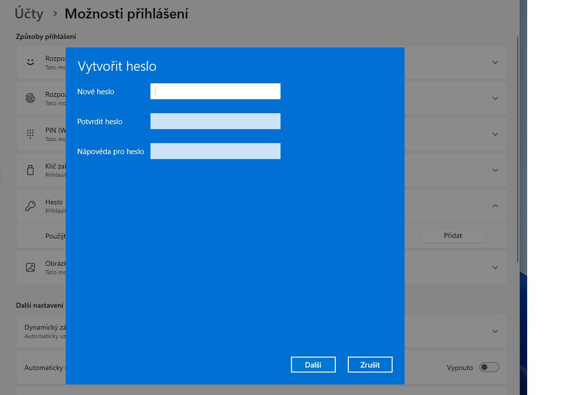 Dialogové okno pro zadání hesla ve Windows s poli nové heslo, potvrzení hesla a nápověda k heslu