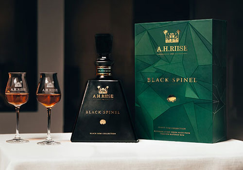 A.H.Riise BLACK SPINEL