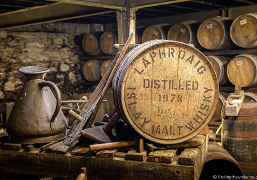 Z čeho se vyrábí whisky