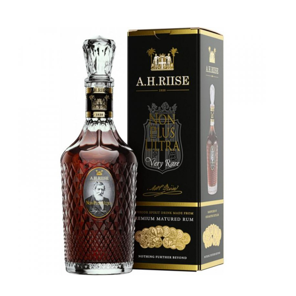 A.H.Riise Non Plus Ultra Very Rare 42% 0,7 l (karton)