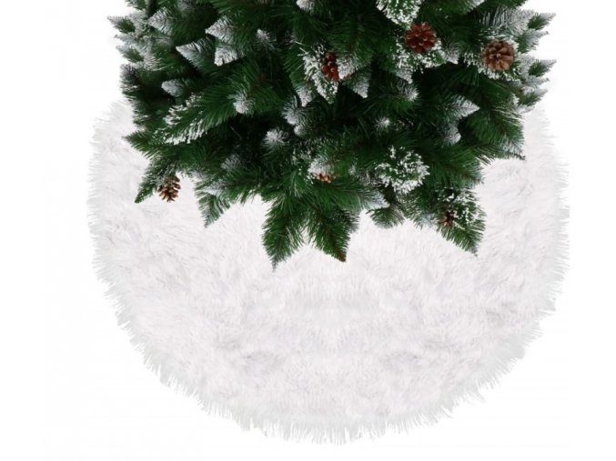 biely koberec pod vianočný stromček 6