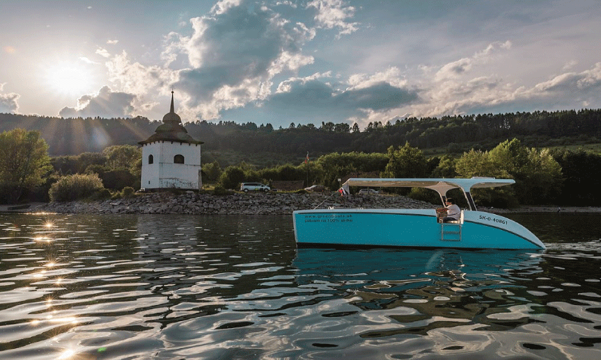 Dovolenka na Slovensku: Prírodné kúpaliská, ktoré sa oplatí zažiť