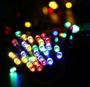 Leuchtende Weihnachtskette 14m 200 LED 8 Programme Mehrfarbig 1