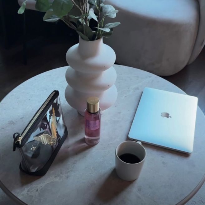 Každodenné maličkosti👛Dokonale😍 Kozmetická taška 2v1 VS 39,99€