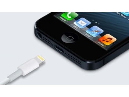 Servis iPhone 5S - Výměna (oprava) nabíjecího konektoru