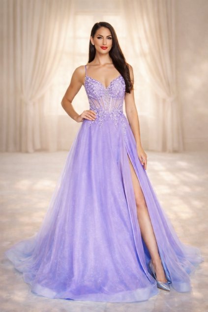 Fialové třpytivé princeznovské šaty na maturitní ples