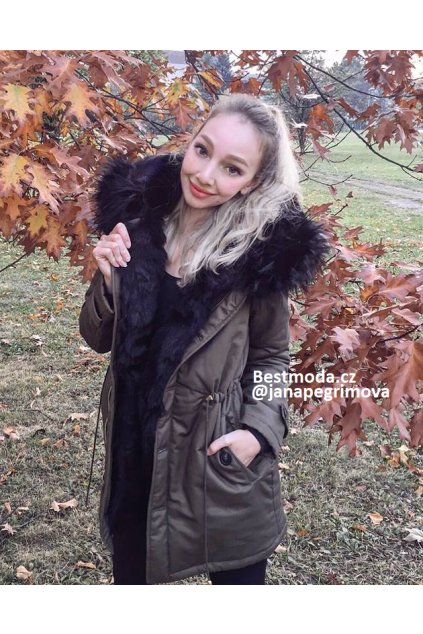 parka kaki