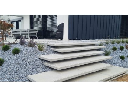 Betónová platňa na levitujúce schody 100x200 cm pre moderné schodiskové riešenia