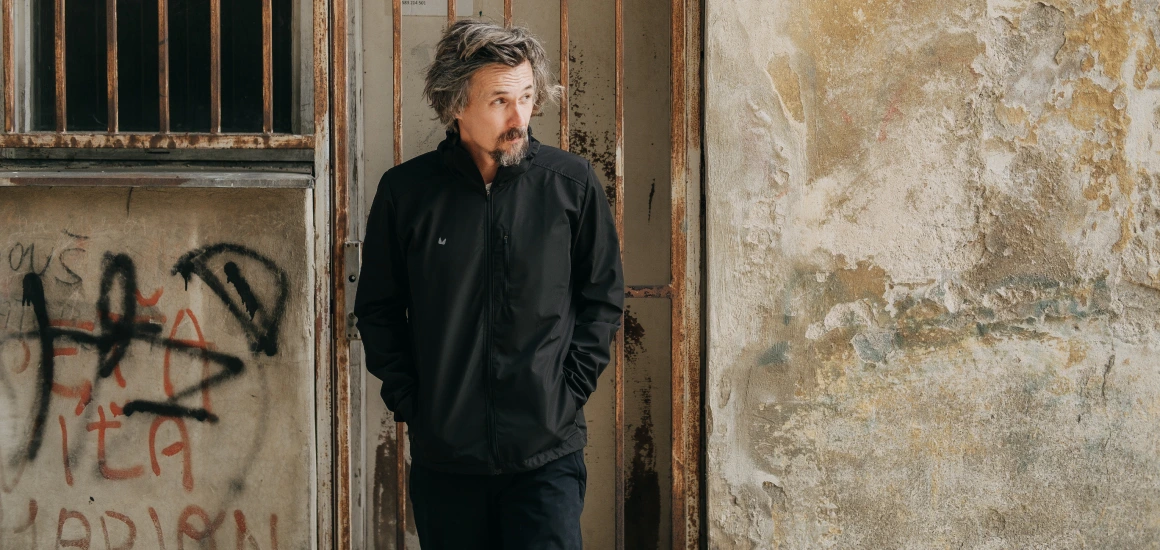 Funkční unisex bunda Vagus NANO - černá