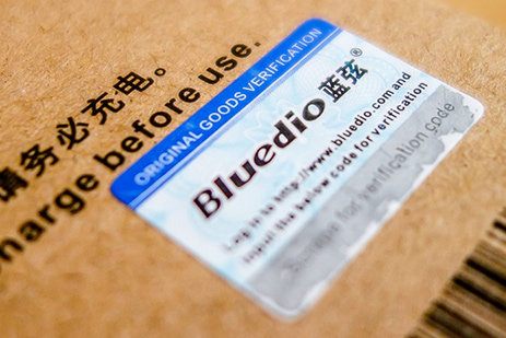 Originálne slúchadlá priamo z továrne