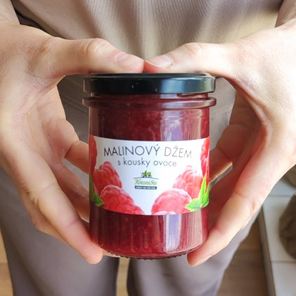 Malinový džem s kousky ovoce