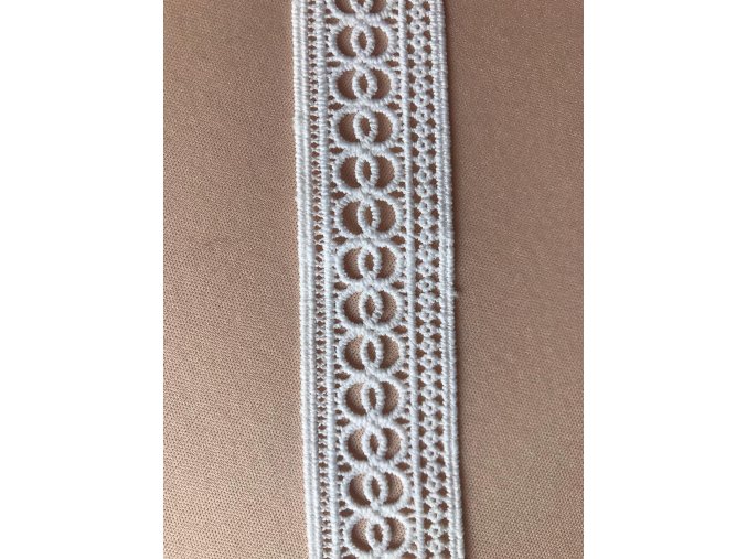 Krajkový pruh typu "macrame" 3 cm