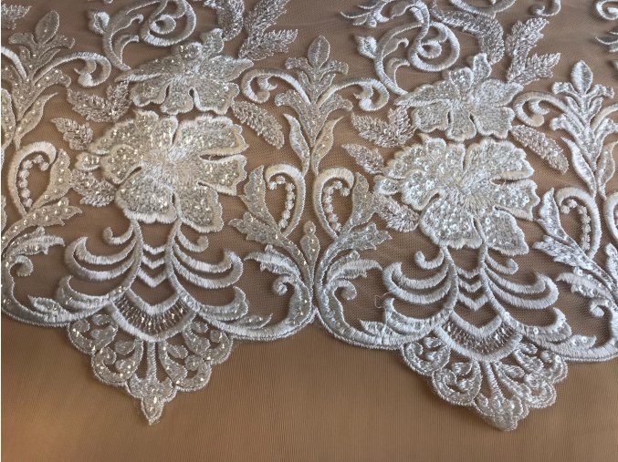 Svatební krajka Iris ivory