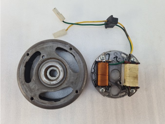 Zapalování Ducati 12V - použité