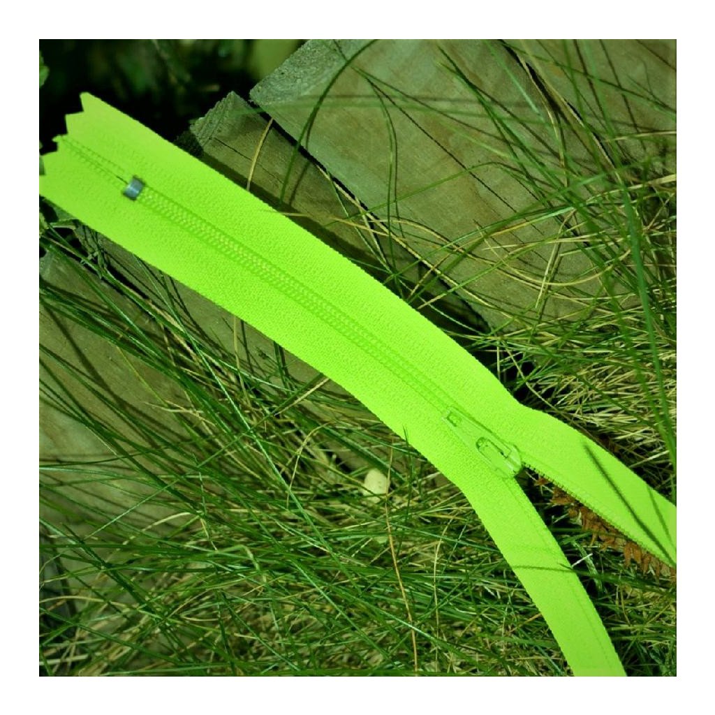 nedělitelný spirálový zip YKK, vel. 3 - 20 cm, zářivě zelená