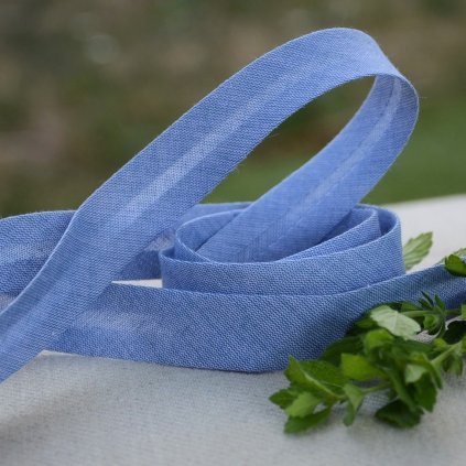 0,5 m šikmý proužek denim style modrý 18 mm (bavlna/polyester)