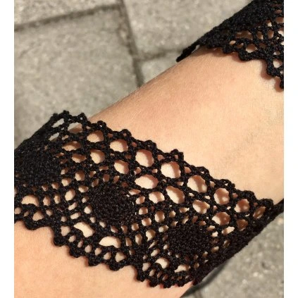 0,5 m bavlněná krajka černá 4,5 cm