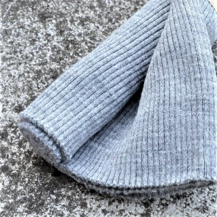 náplet 20 x 80 cm šedý melír