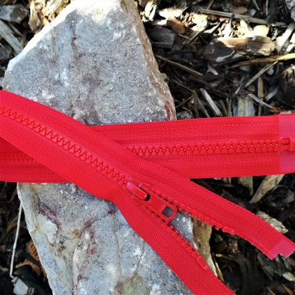 dělitelný kostěný zip YKK - 80 cm, červený