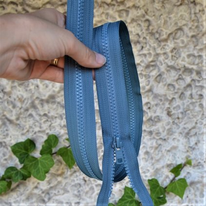 dělitelný kostěný zip YKK - 56 cm, modrošedý