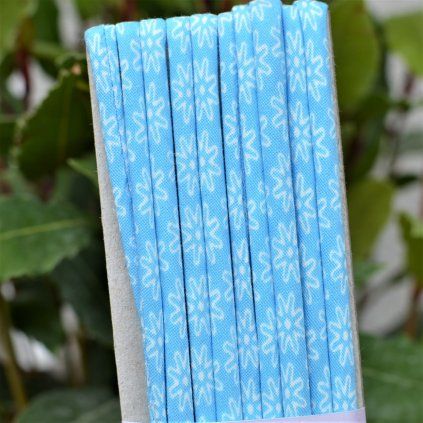 funcord 3 mm 3 metry - kvítky na světle modré