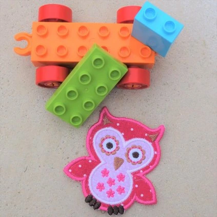 Nášivka Sovička růžová