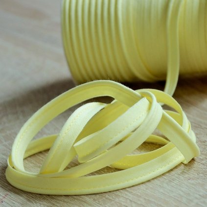 0,5 m paspule žlutá 10 mm (bavlna)