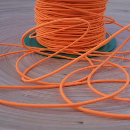 0,5 m kulatá pruženka oranžová 1,5 mm