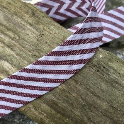 C128AC15 A0DB 4ECA A910 B09DFA925256