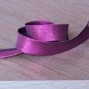 0,5 m šikmý proužek metalický fialový 18 mm (polyester/lamé)