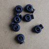 brzdička kulatá 1 dírka prům. 4 mm tmavě modrá