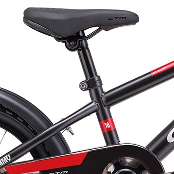 ctm-tommy-cierny-cerveny-d1