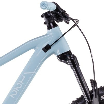 CUBE-Stereo-ONE22-Pro-skylightblue-white-2025-d2