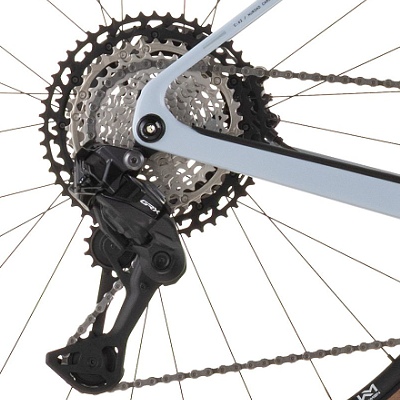 cube-nuroad-hybrid-c-62-slx-400x-iceblue-prism-2026-d4