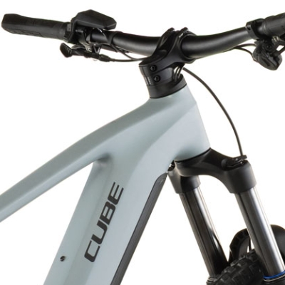 cube-stereo-hybrid-one44-pro-800-vulcan-orange-2026-d3