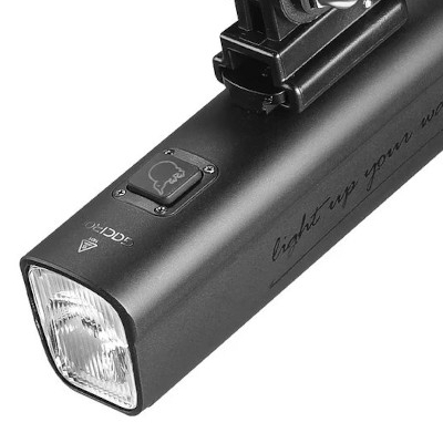 svetlo-gaciron-predne-kiwi-800-d2