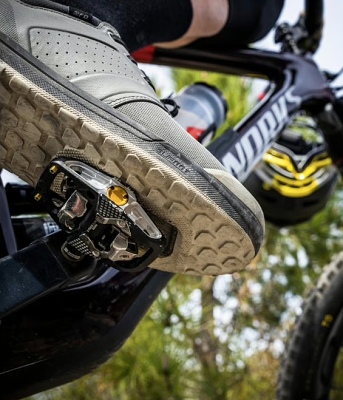 pedaly-look-x-track-en-rage-ti-black_d2