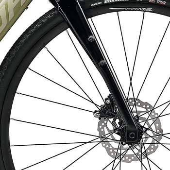 Motor MAHLE X30 v zadnom náboji bicykla MERIDA eSILEX 400