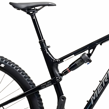 merida-one-twenty-trail-hunter-edition-glossy-black-silver_1800-d2