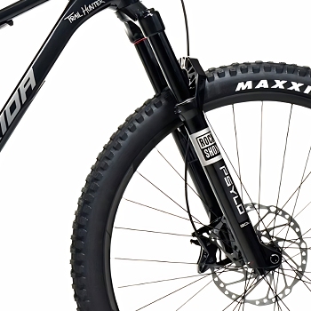 merida-one-twenty-trail-hunter-edition-glossy-black-silver_1800-d4