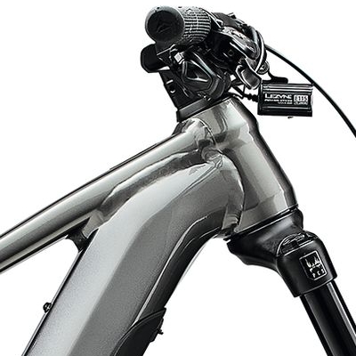 eone-forty-675-sedy-cierny-2025-d1