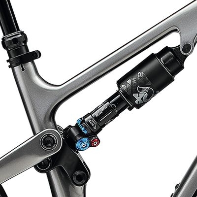 eONE-SIXTY_8000_gryblk_MY25-d2