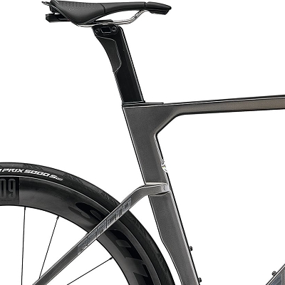 cestny-bicykel-reacto-8000-2026-d4