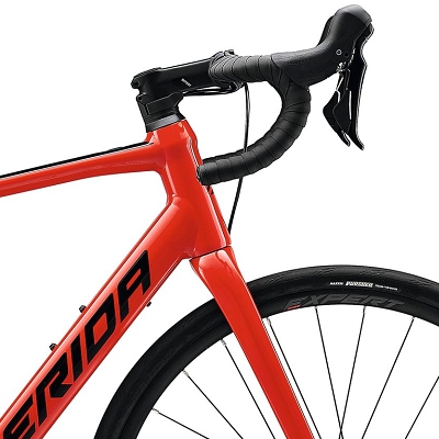 elektrobicykel-cestny-merida-escultura-400-2023-d1