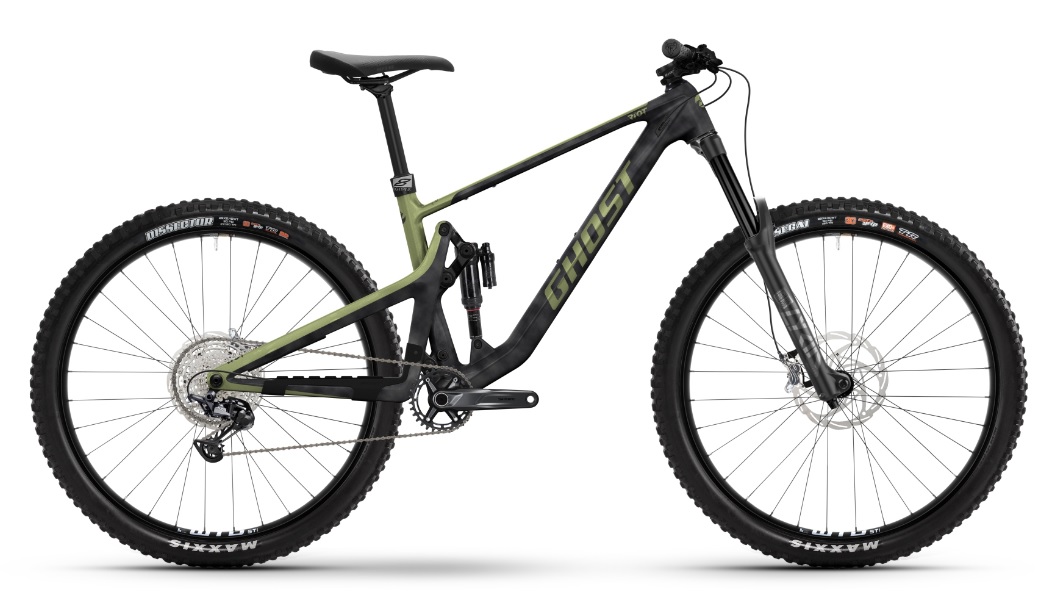 Celoodpružený horský bicykel GHOST Riot Trail CF 150/140 Pro - M Veľkosť rámu: M na výšku postavy 170-182 cm
