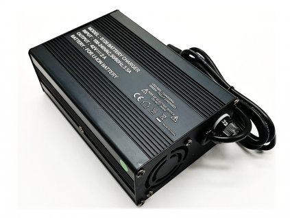 Automatická nabíječka pro Li-ion 42V, 2A, 36V  konektor jack - A