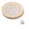 Extra silný neodymový magnet kruhový 4x2mm