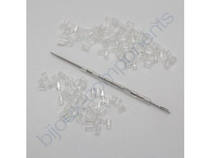 Skleněné mačkané korálky - čiré - cca 2x1,5mm