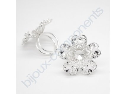 Šátková spona nastavitelná s květinovým filigránovým motivem a kotlíky na rivoli 1122-1x8mm, 5x6mm, min. vnitřní průměr spony cca 17mm