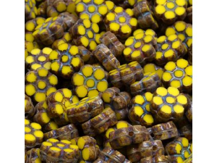 Ploškované korálky - malé kytičky - žluté